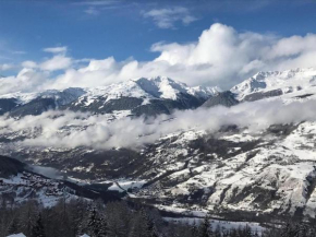 Epinette 31 Luxury appartment Duplex (9p) 4 bedrooms and 2 bathrooms. Peisey-Nancroix